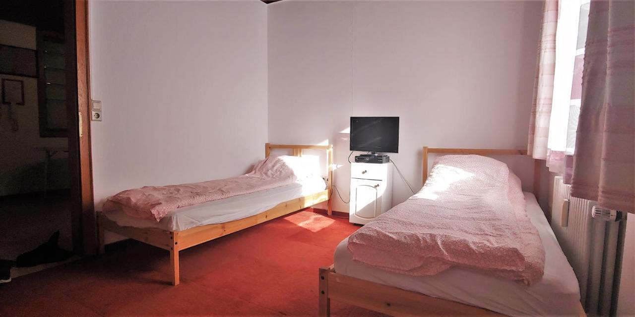 Grosse Wohnung Im Odenwald 1 Schonau  Esterno foto